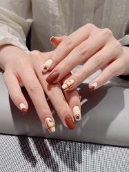 -丽心自助美甲美睫