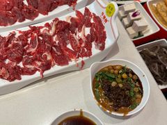 -牛很鲜潮汕牛肉火锅(椒江店)