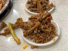 -张大师鸭爪爪特色干锅(南湖店)