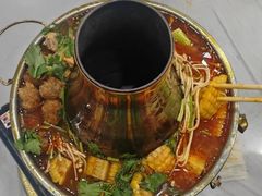 -撒拉人家.酸菜牦牛肉火锅