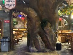 -城墙拐拐火锅(三峡广场黑金冠店)