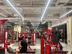 -极客游泳健身(王府井店)