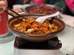-味上湘菜馆(河马店)
