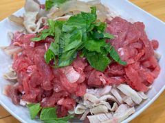-榕江牛瘪牛肉火锅