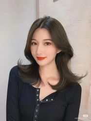 -时尚殿堂明星门店