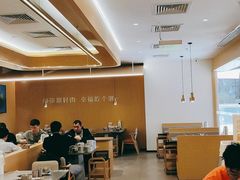 大堂-晓沸牛肉海鲜小火锅(白湖亭万达广场店)