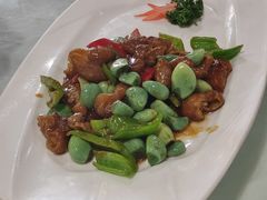 腊八蒜炒肥肠-闻道食府烙饼卷带鱼(原车耳营店原大觉寺店)