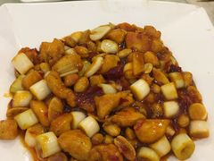 宫保鸡丁-疆域美食