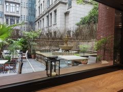 -潮一不贰·法式甜品·生日蛋糕·西式简餐(外滩店)