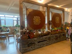 大堂-四姑娘山阿巴郎·藏式花园餐厅