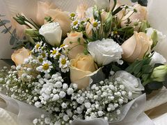 -亭亭鲜花店(中山北路店)