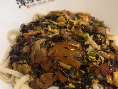 -浑河春面馆非遗鹿角面(良乡店)