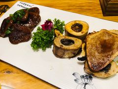炙烤和牛骨髓佐牛舌-隐炉和牛烧肉店(群力店)