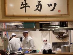 -牛カツ京都勝牛(河原町蛸薬師店)