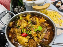 老火炖牛腩-甜阿姨·天台花园私房菜(万松园店)
