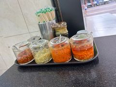 -丫丫桂林米粉(学府店)