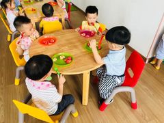 -MuaKids Garden