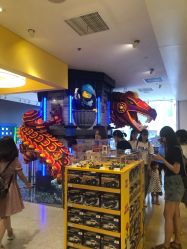 -乐高品牌旗舰店(人民广场店)