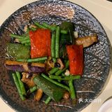 图1鳗鱼，我以为是日式鳗鱼那样的，属于肥美容易肥腻那种