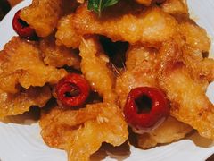 -山楂树融合菜餐厅
