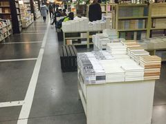 -先锋书店(五台山总店)