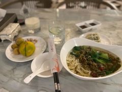-浅深(世茂滨江精品店)