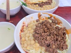 特色豌豆杂酱面-朱儿面庄(洋河三路店)