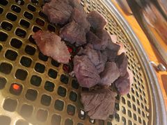 -唯成•韩国炭火烤肉 유성고기