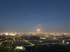-鬼笑石后山停车场