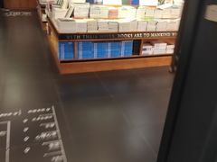 -西西弗书店&矢量咖啡(壹方购物中心店)