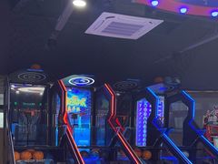 -爱玩嘉年华(成都北城天街店)