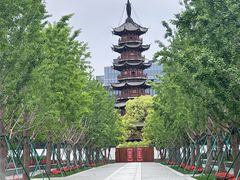 -龙华寺