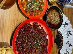 -先启半步颠小酒馆(常熟万达广场店)
