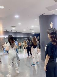 -5KM舞蹈街舞工作室