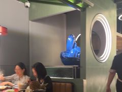 -湊湊火锅·茶憩(杭州湖滨银泰in77店)