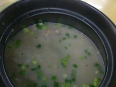 招牌猪杂粥-东江客家情食府