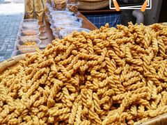 -陈仓老街美食天地