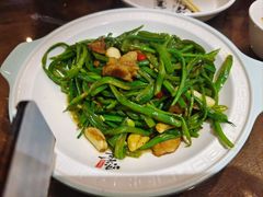 -东口码头·烧鸽子·鱼头泡饼·地方菜(金鹰悦城店)