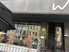 -W COLLECTIVE  DESSERT SHOP