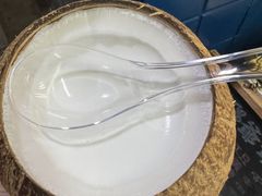 -椰爺爺·椰子冻砵仔糕