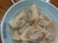 -潘国仙耳光馄饨(黄家阙路店)