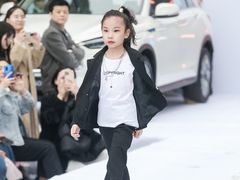 -潮童星少儿模特形体培训(郑州总校)
