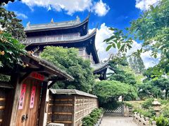-龙华寺