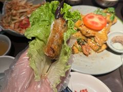 -大头虾越式风味餐厅(光明广场店)