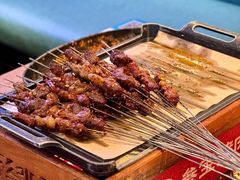 秦川黄牛招牌烤肉筋-叁宝烧烤 西安烧烤 领跑品牌(学府路店)