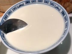-新大咀港式茶餐厅(宝山万达店)