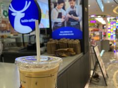 -瑞幸咖啡(宜昌国贸购物中心店)