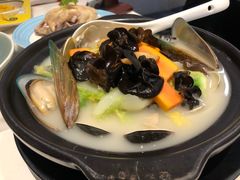 -港丽餐厅(高德置地店)