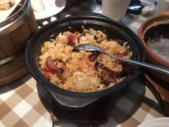 香港腊味煲仔饭-新大咀港式茶餐厅(宝山万达店)