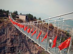 -玻璃桥景区石牛寨